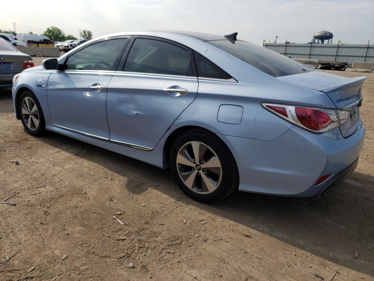 Изображение 2 2011 HYUNDAI SONATA HYBRID 2011 с VIN KMHEC4A48BA011911