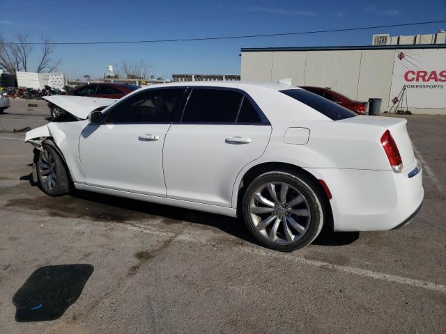 Obraz 2 z 2016 CHRYSLER 300 LIMITED 2016 z VIN 2C3CCAAG8GH321042