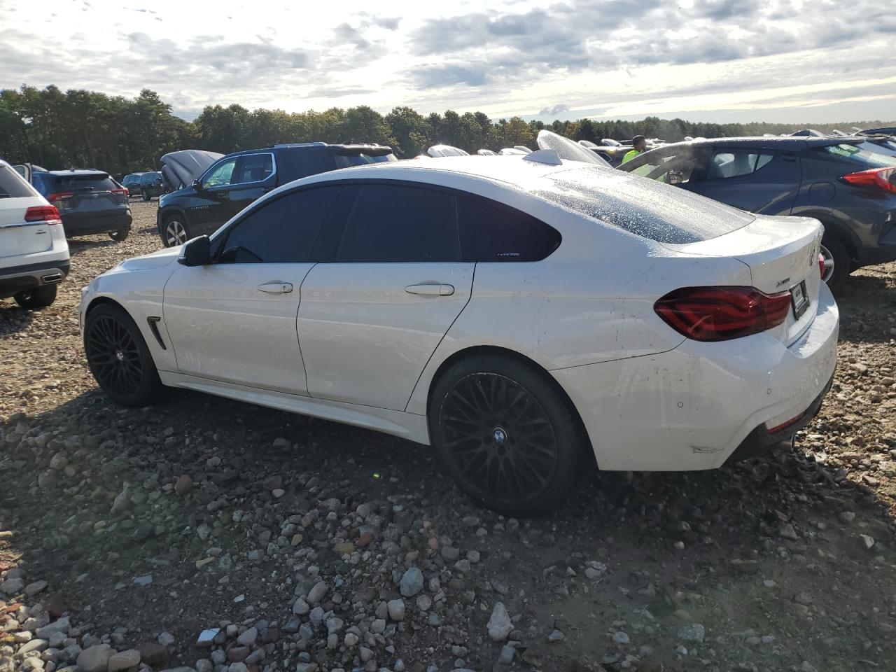 Image 2 of 2020 BMW 440XI GRAN COUPE 2020 with VIN WBA4J7C04LBV99672