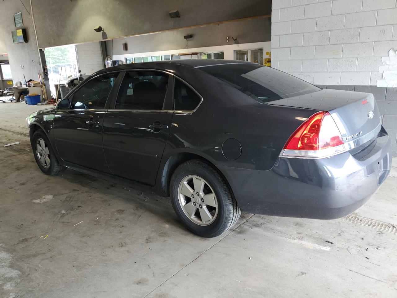 Image 2 of 2010 CHEVROLET IMPALA LT 2010 with VIN 2G1WB5EK2A1220928