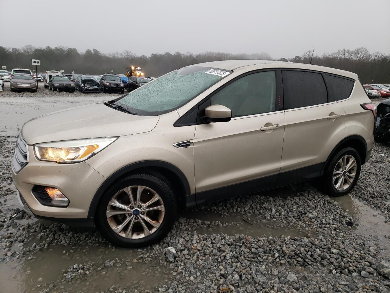 Image 1 of 2017 FORD ESCAPE SE 2017 with VIN 1FMCU0GD1HUD03766