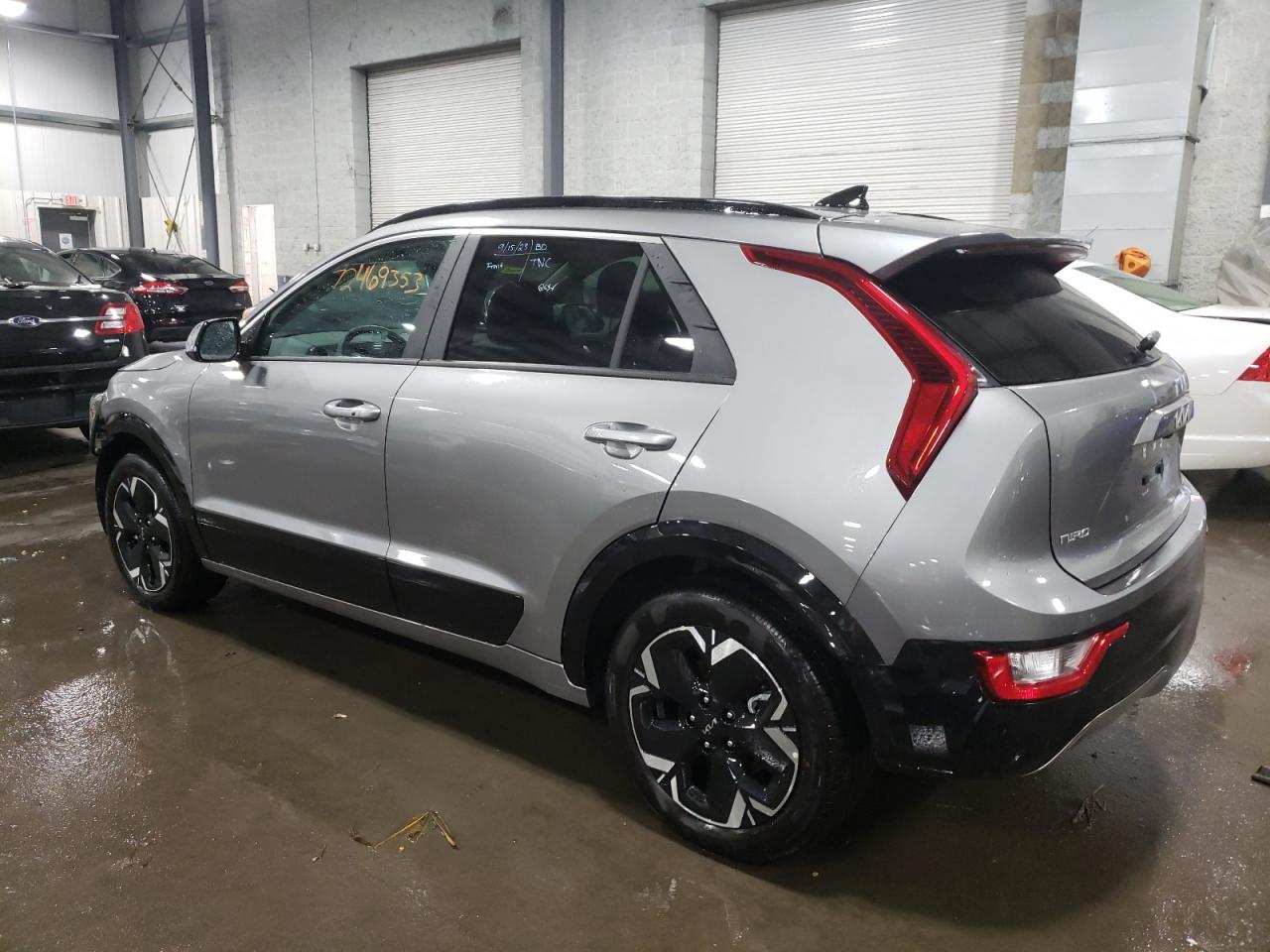 Image 2 of Kia Niro Wind 2023 with VIN KNDCR3L10P5072399