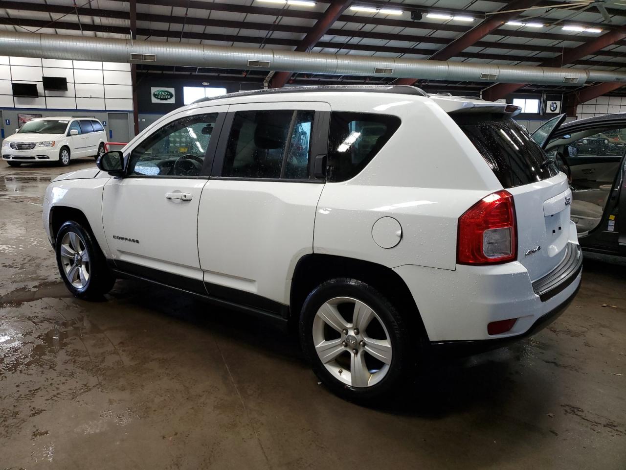 Obraz 2 z 2011 JEEP COMPASS SPORT 2011 z VIN 1J4NF1FB1BD282982