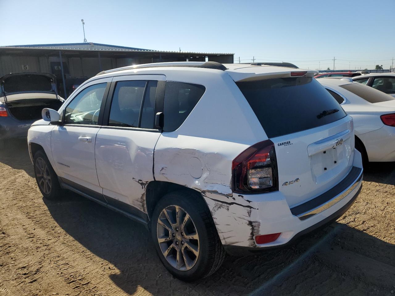 Image 2 of 2014 JEEP COMPASS LIMITED 2014 with VIN 1C4NJDCBXED722499