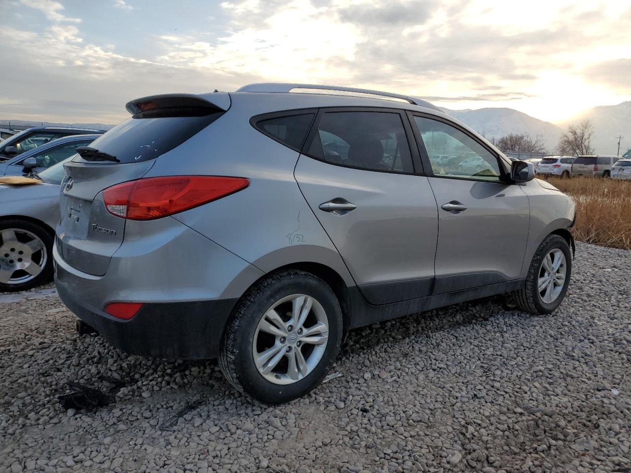 Изображение 3 2010 HYUNDAI TUCSON GLS 2010 с VIN KM8JU3AC9AU109808