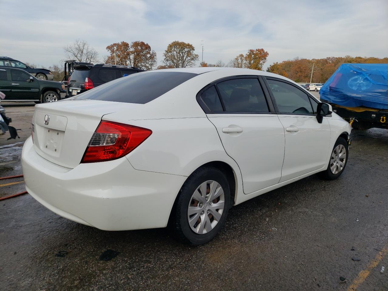 Изображение 3 2012 HONDA CIVIC LX 2012 с VIN 19XFB2F56CE008876