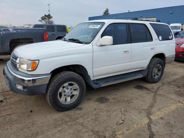 Image 1 of 2002 TOYOTA 4RUNNER SR5 2002 with VIN JT3GN86R020242864