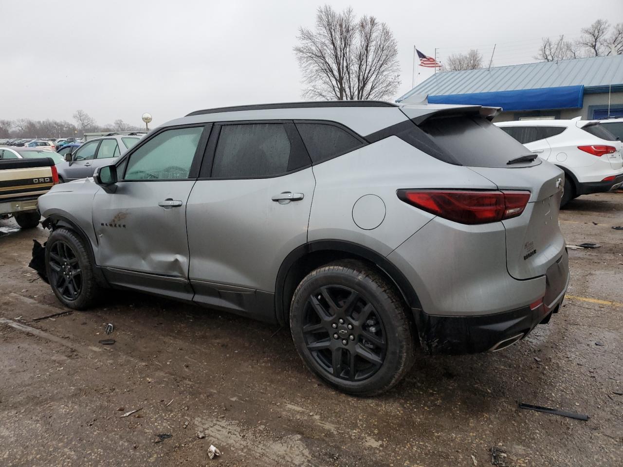 Изображение 2 2024 CHEVROLET BLAZER RS 2024 с VIN 3GNKBERS5RS122709
