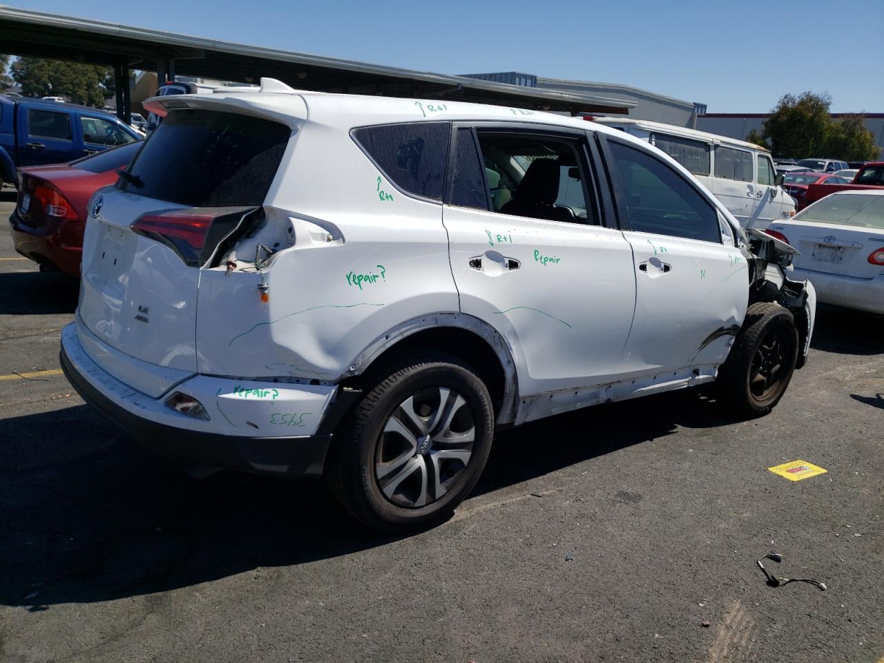 Изображение 3 2017 TOYOTA RAV4 LE 2017 с VIN 2T3BFREV7HW564445