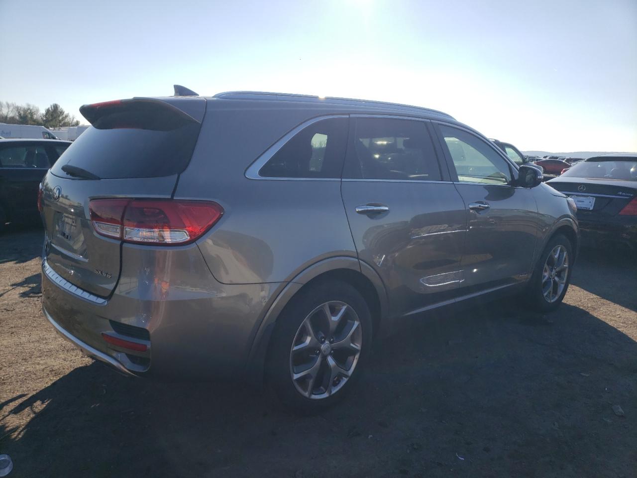 Obraz 3 z 2017 KIA SORENTO SX 2017 z VIN 5XYPKDA59HG239367