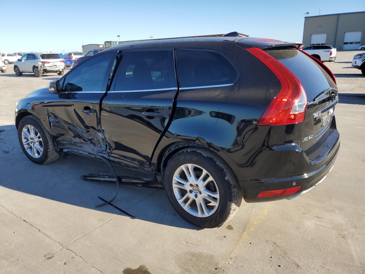 Image 2 of 2015 VOLVO XC60 T5 PREMIER 2015 with VIN YV440MDK3F2710797