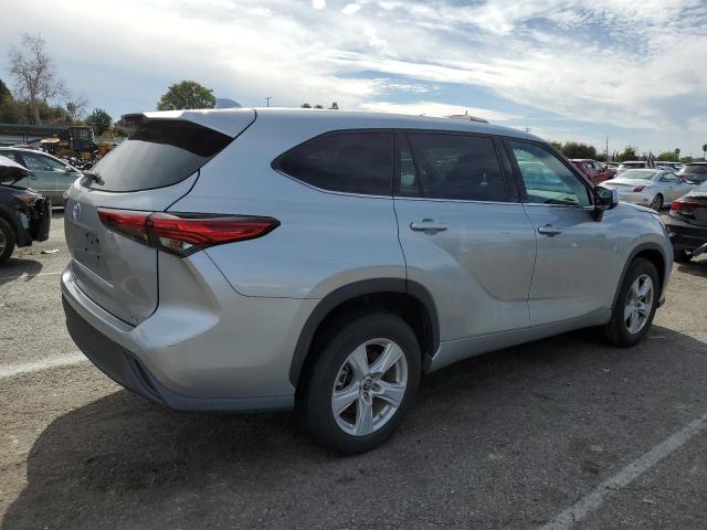 Obraz 3 z 2020 TOYOTA HIGHLANDER L 2020 z VIN 5TDZZRAH7LS022035
