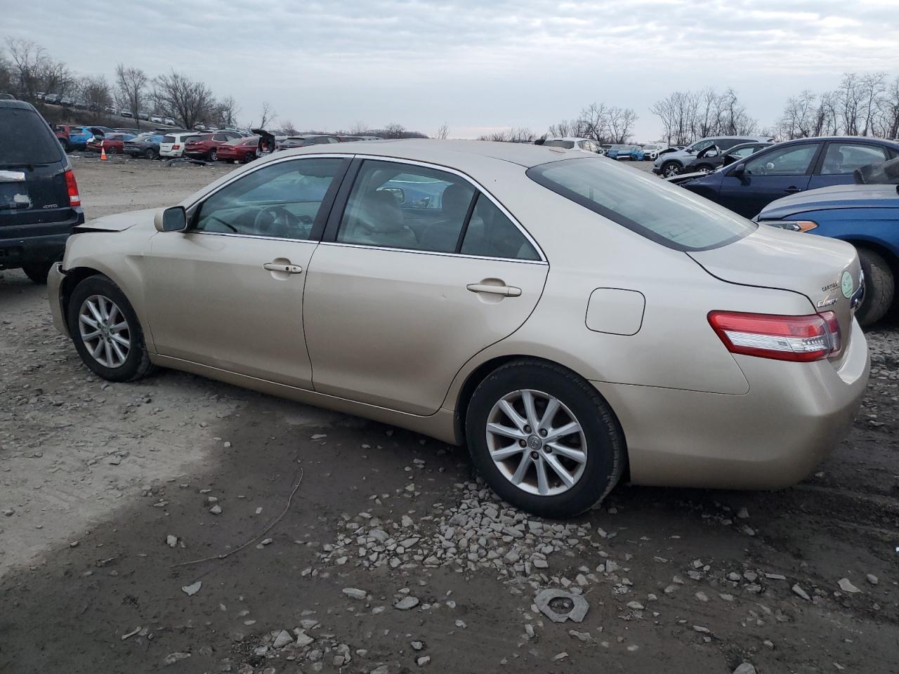 Изображение 2 2011 TOYOTA CAMRY BASE 2011 с VIN 4T4BF3EK5BR149830