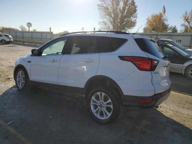 Image 2 of 2019 FORD ESCAPE SEL 2019 with VIN 1FMCU9HD2KUB46548