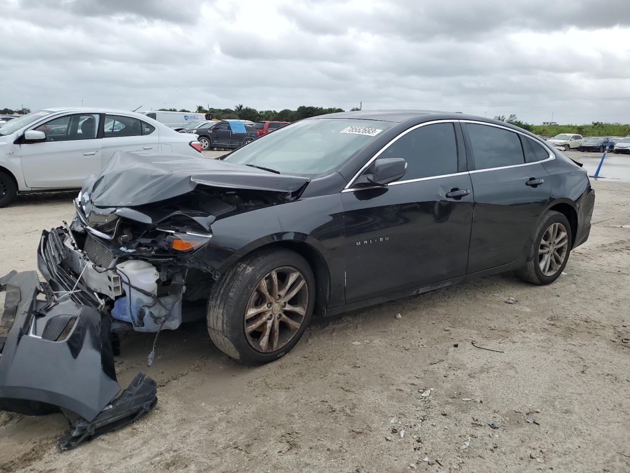 Obraz 1 z 2018 CHEVROLET MALIBU LT 2018 z VIN 1G1ZD5ST5JF172113