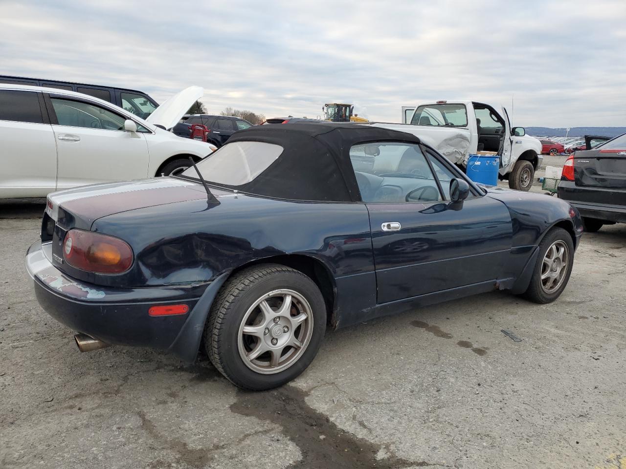 Obraz 3 z 1996 MAZDA MX-5 MIATA  1996 z VIN JM1NA3539T0707982