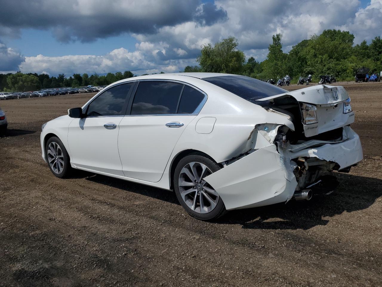Изображение 2 2015 HONDA ACCORD SPORT 2015 с VIN 1HGCR2F54FA218710