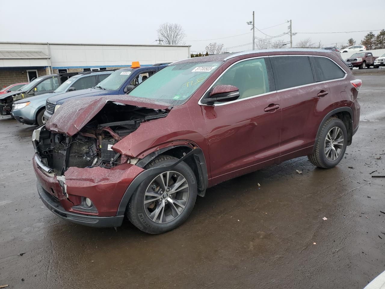 Image 1 of 2016 TOYOTA HIGHLANDER XLE 2016 with VIN 5TDJKRFHXGS314343