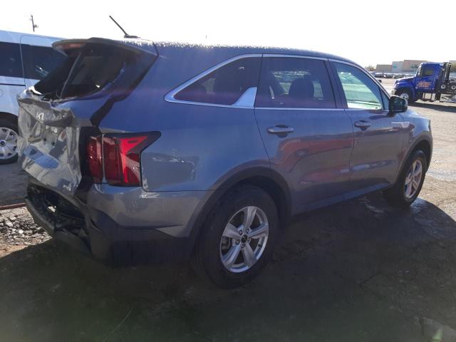 Image 3 of 2023 KIA SORENTO LX 2023 with VIN 5XYRGDLC3PG185620