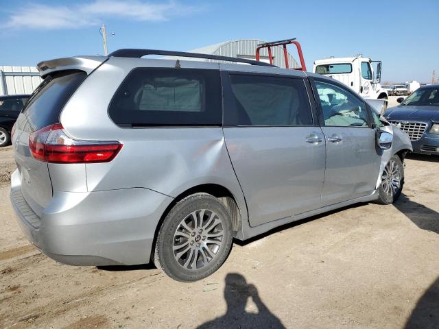 Image 3 of 2020 TOYOTA SIENNA XLE 2020 with VIN 5TDYZ3DC2LS079784