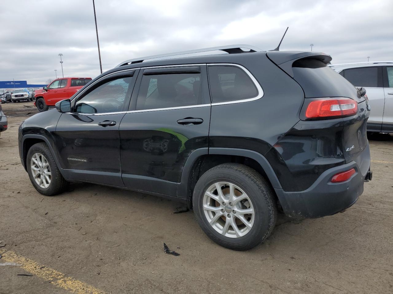 Image 2 of 2015 JEEP CHEROKEE LATITUDE 2015 with VIN 1C4PJMCBXFW773757