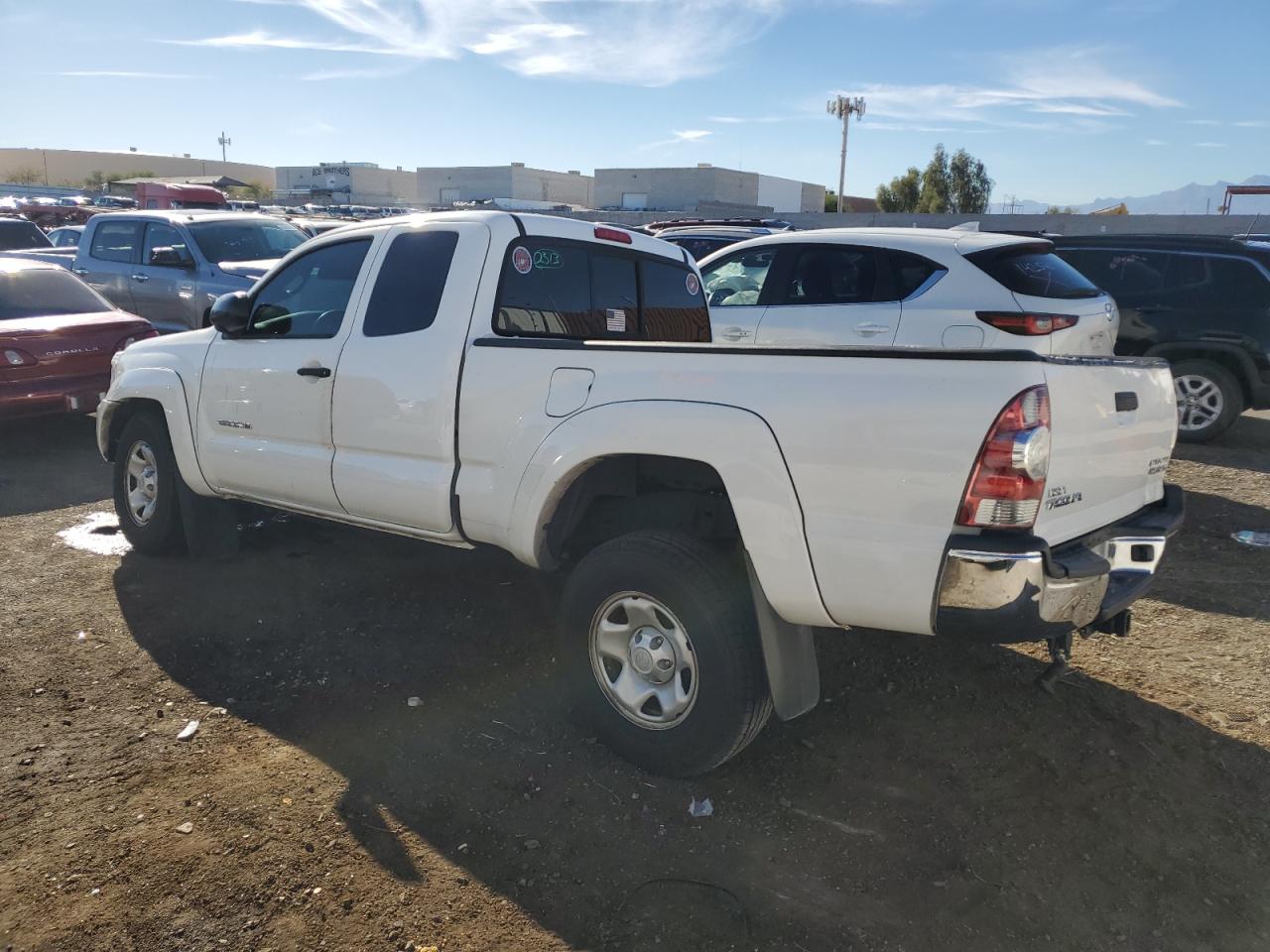 Image 2 of 2013 TOYOTA TACOMA PRERUNNER ACCESS CAB 2013 with VIN 5TFTU4GN1DX034732