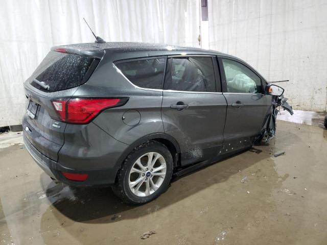 Image 3 of 2019 FORD ESCAPE SE 2019 with VIN 1FMCU9GD6KUB42844