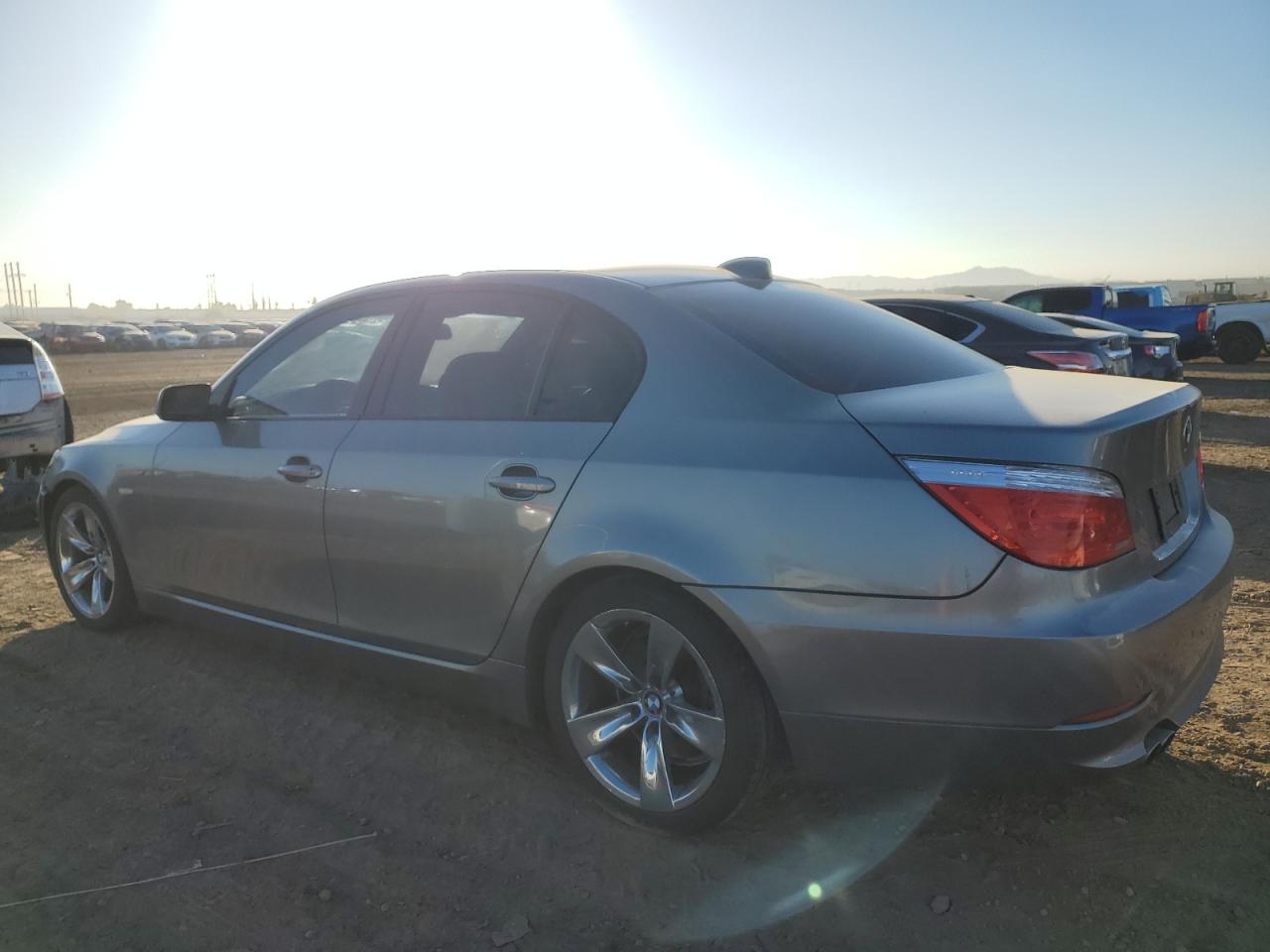 Image 2 of 2008 BMW 528 I 2008 with VIN WBANU53548CT00937