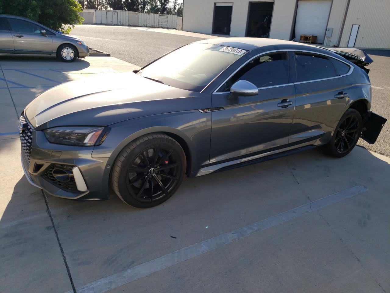 Изображение 1 2023 AUDI RS5  2023 с VIN WUAAWDF53PA900542