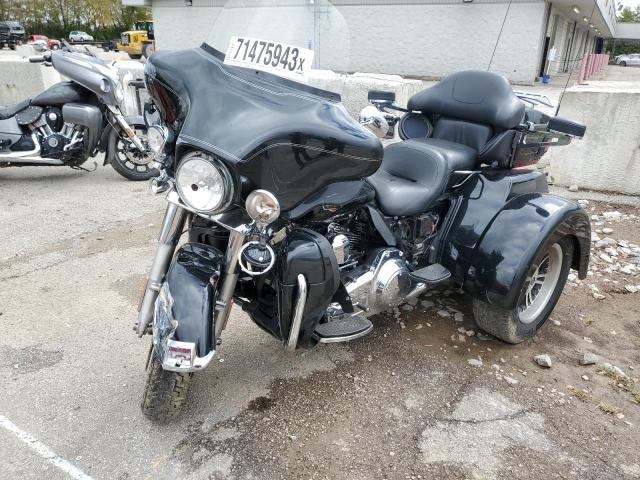 Изображение 2 2013 HARLEY-DAVIDSON FLHTCUTG TRI GLIDE ULTRA CLASSIC 2013 с VIN 1HD1MAM15DB853052