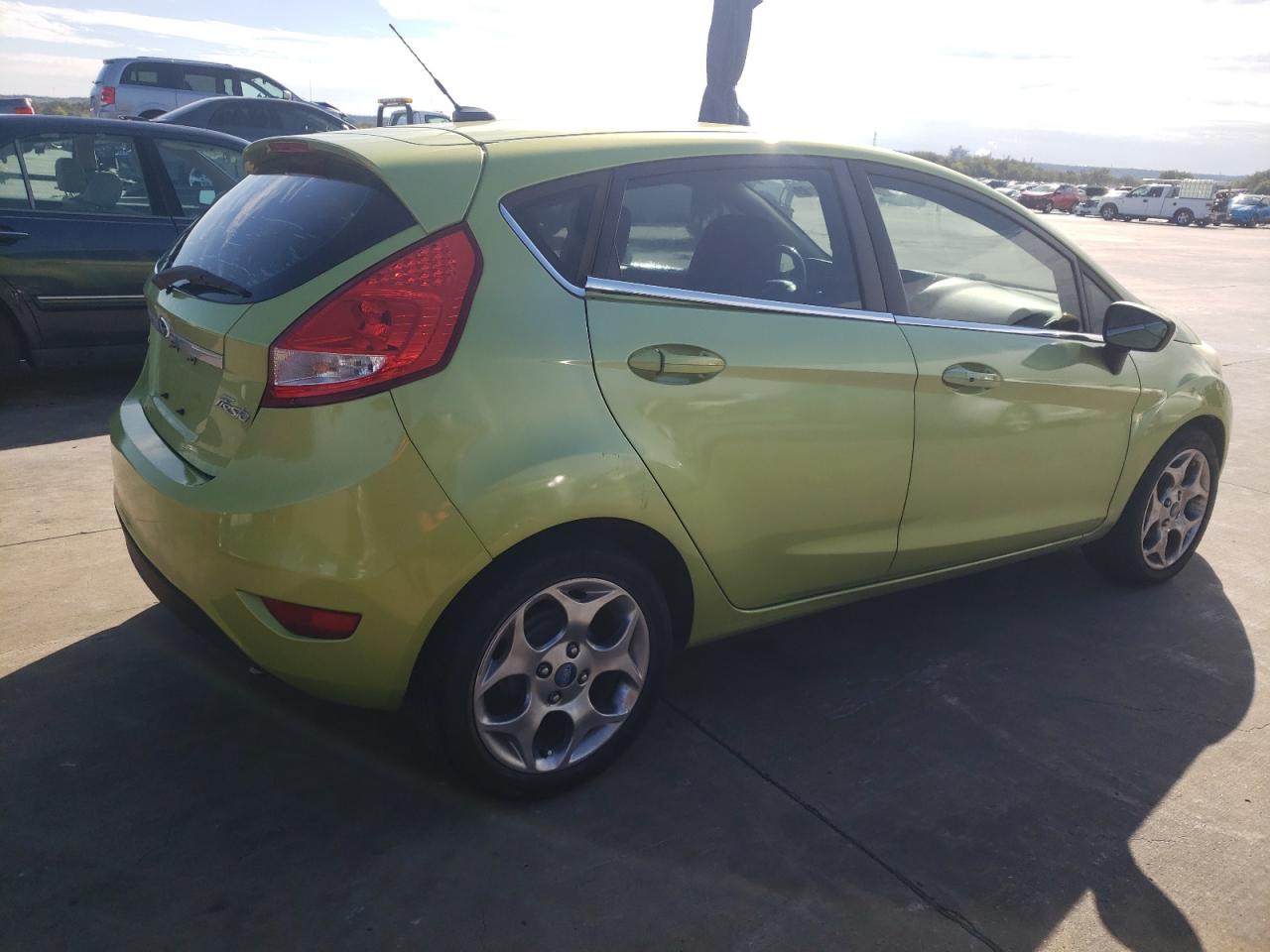 Obraz 3 z Ford Fiesta Ses 2012 z VIN 3FADP4FJ3CM145853