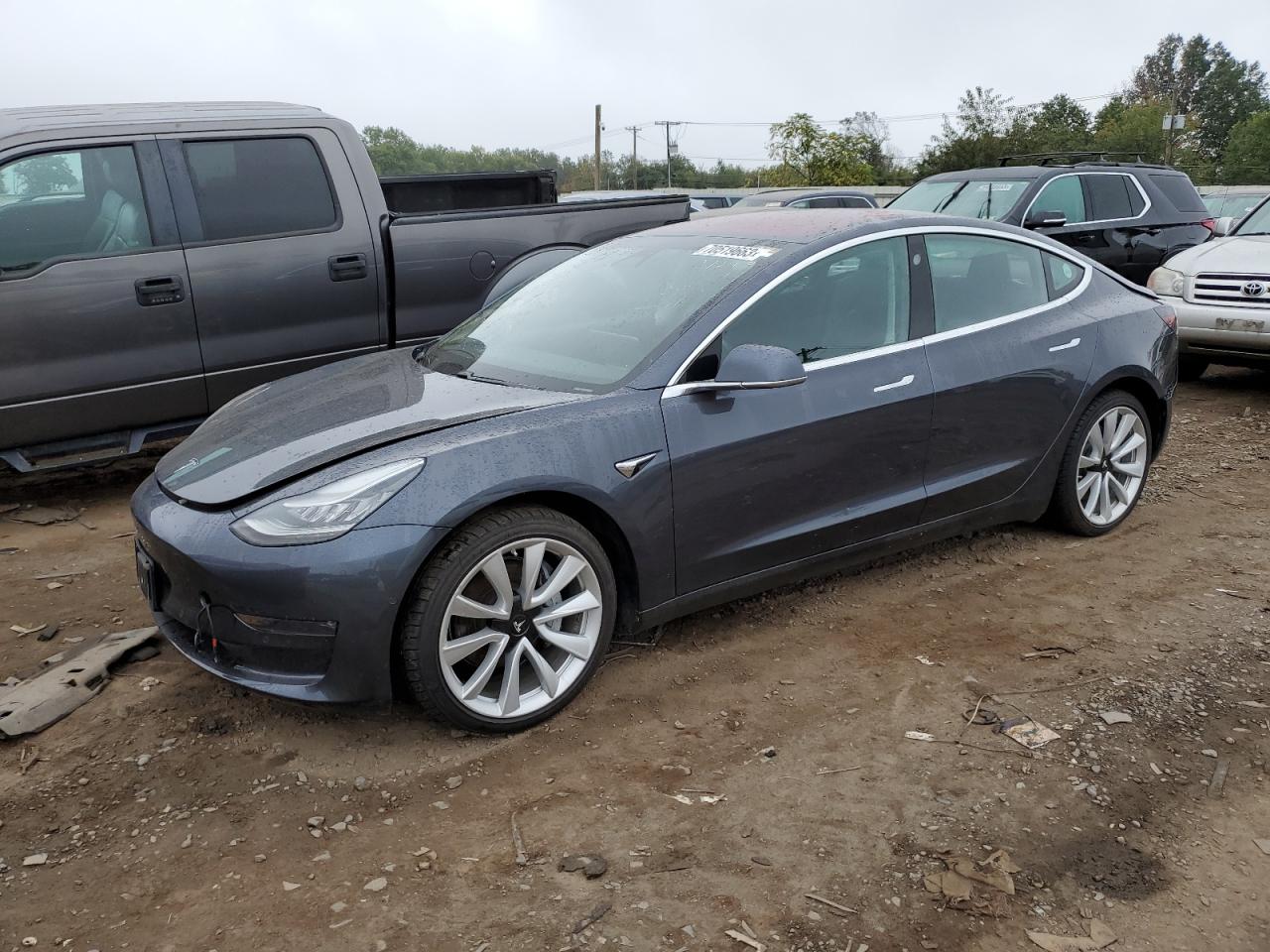 Изображение 2018 TESLA MODEL 3  2018