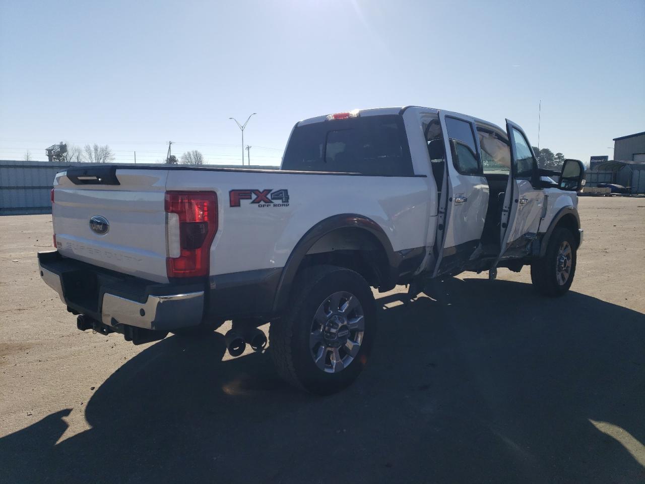 Image 3 of 2018 FORD F350 SUPER DUTY 2018 with VIN 1FT8W3BT9JEC34703