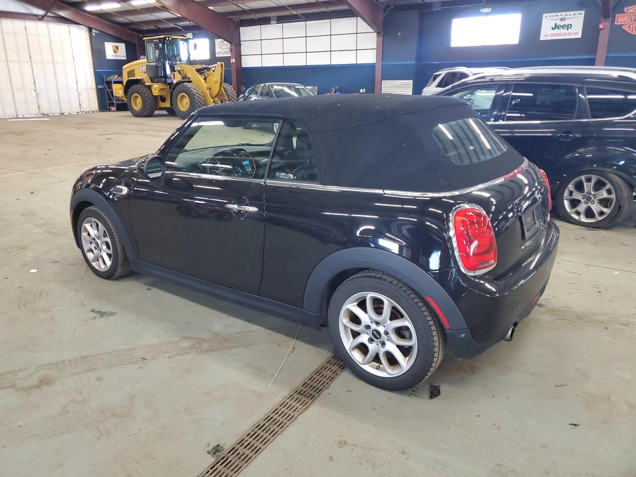 Obraz 2 z 2019 MINI COOPER  2019 z VIN WMWWG5C57K3H07866