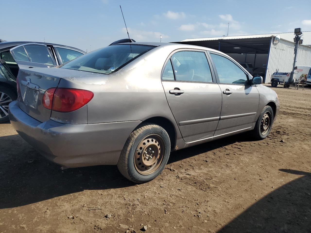 Obraz 3 z 2003 TOYOTA COROLLA CE 2003 z VIN 2T1BR32E23C046075