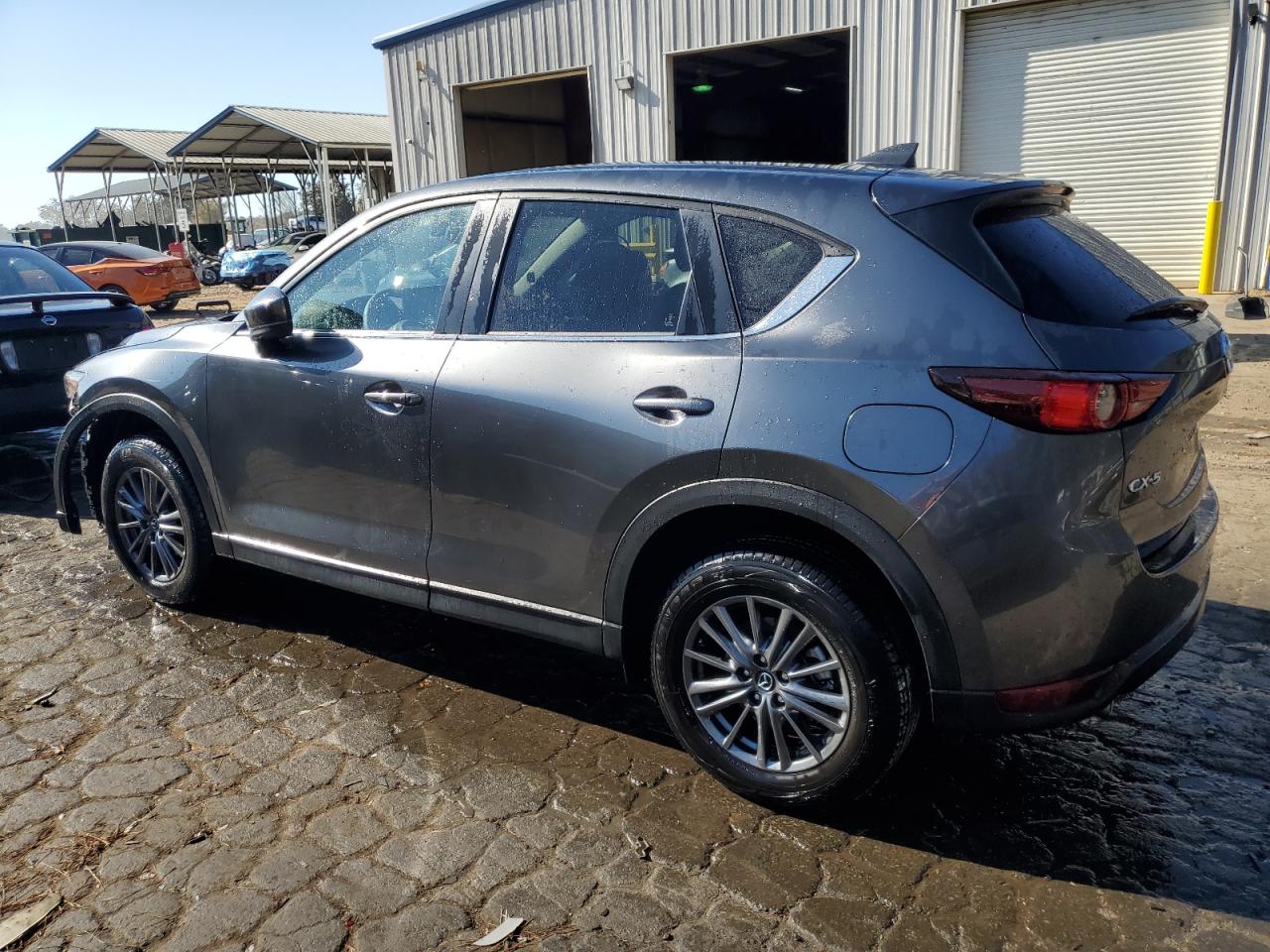 Image 2 of 2021 MAZDA CX-5 TOURING 2021 with VIN JM3KFACM3M0425818