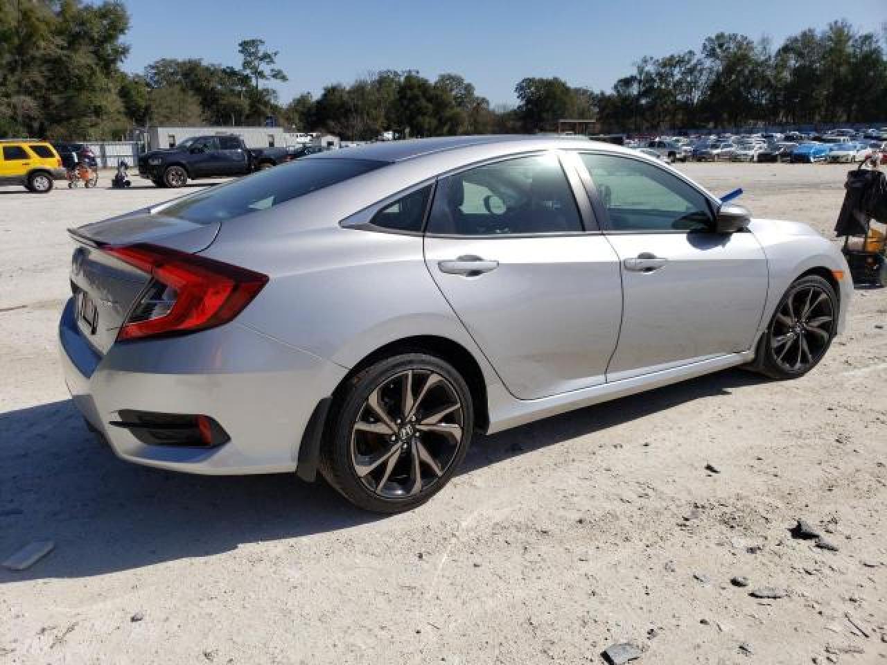 Image 3 of 2020 HONDA CIVIC SPORT 2020 with VIN 2HGFC2F88LH521222