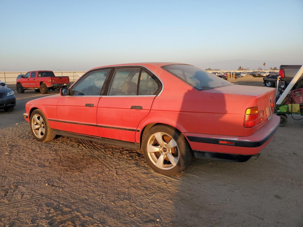 Obraz 2 z 1993 BMW 525 I AUTOMATIC 1993 z VIN WBAHD6318PBJ91886