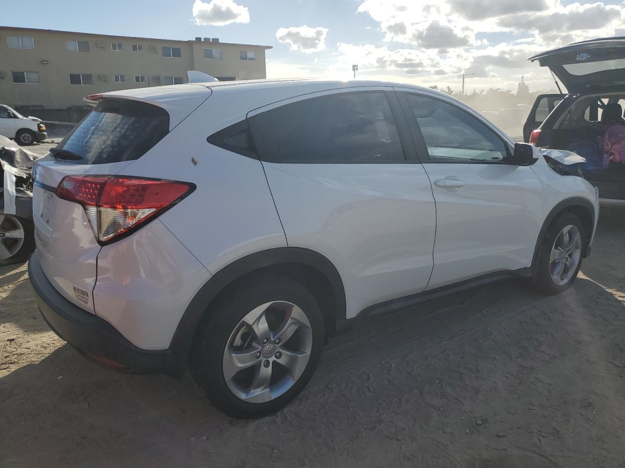 Obraz 3 z 2019 HONDA HR-V LX 2019 z VIN 3CZRU5H34KM704316