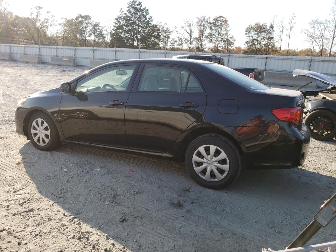 Image 2 of 2010 TOYOTA COROLLA BASE 2010 with VIN JTDBU4EE8AJ071757
