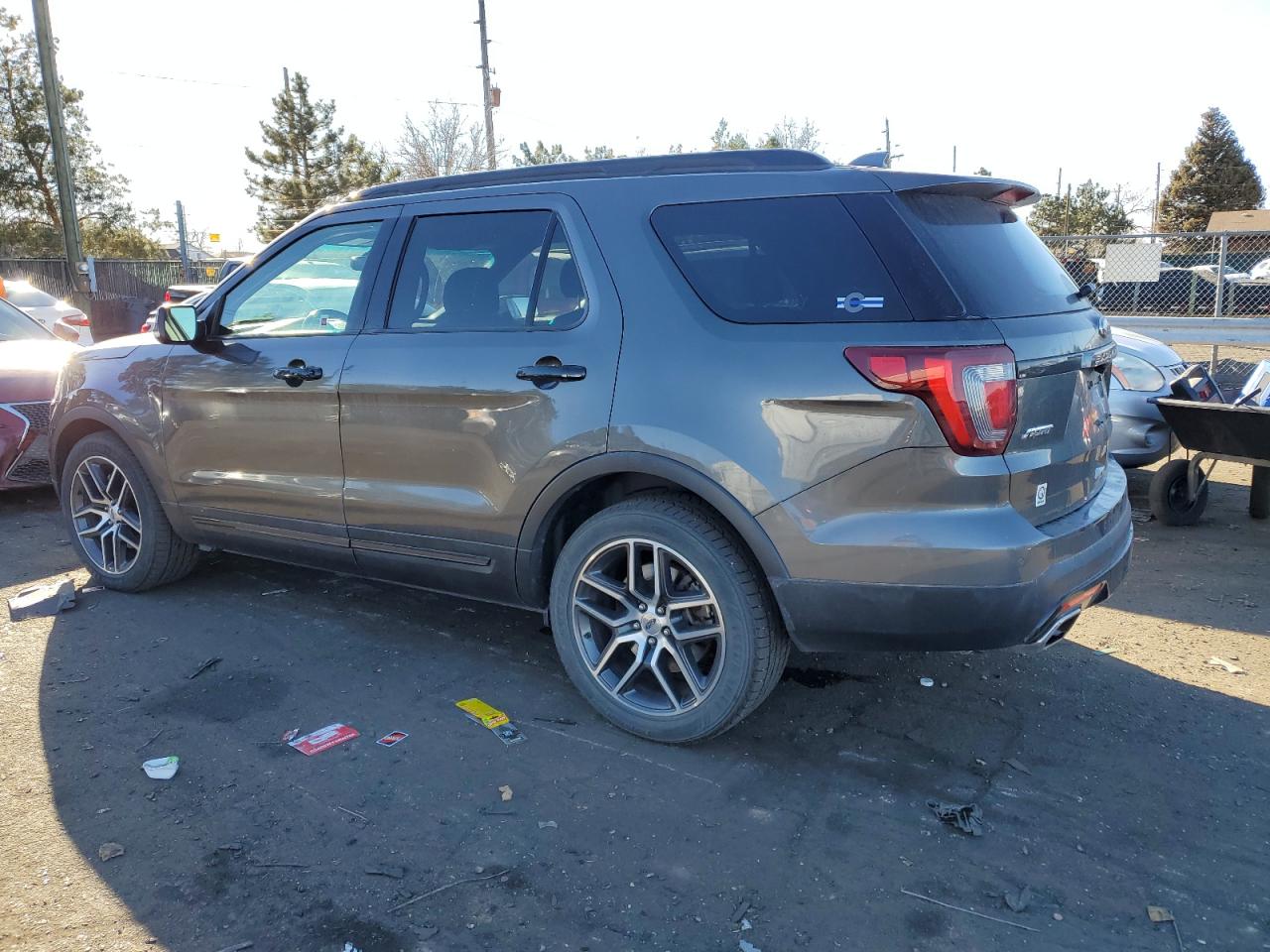 Изображение 2 2016 FORD EXPLORER SPORT 2016 с VIN 1FM5K8GT0GGC04499