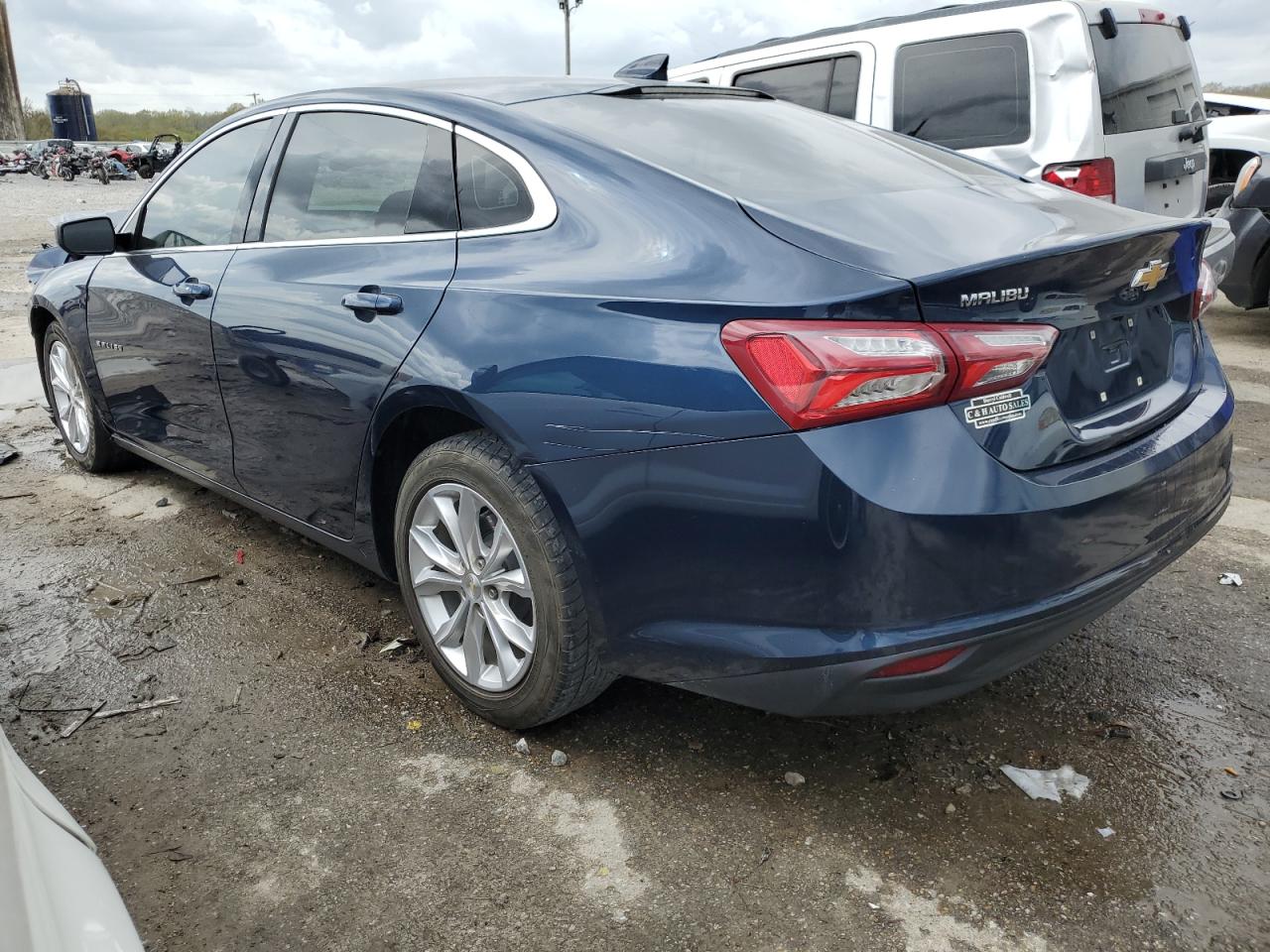 Изображение 2 2020 CHEVROLET MALIBU LT 2020 с VIN 1G1ZD5ST7LF054650
