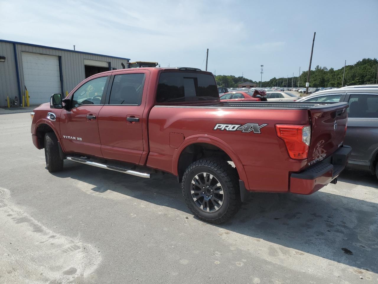 Image 2 of 2016 NISSAN TITAN XD SL 2016 with VIN 1N6BA1F46GN516606
