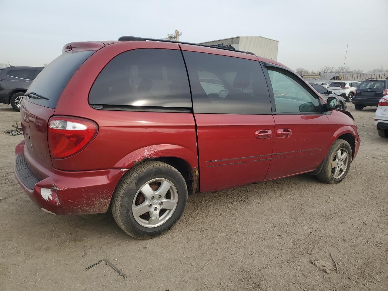 Изображение 3 2005 DODGE CARAVAN SXT 2005 с VIN 1D4GP45R05B156420