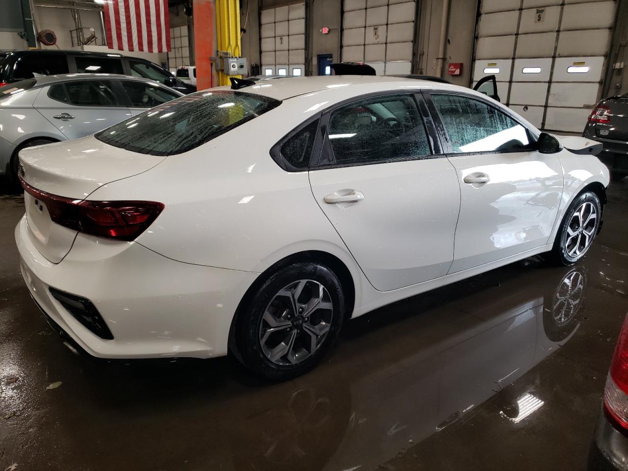 Obraz 3 z 2019 KIA FORTE FE 2019 z VIN 3KPF24AD0KE092346