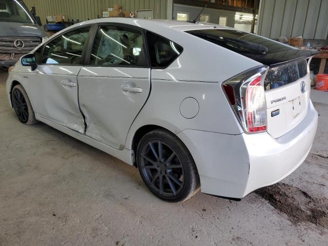Image 2 of 2013 TOYOTA PRIUS  2013 with VIN JTDKN3DU0D1643618