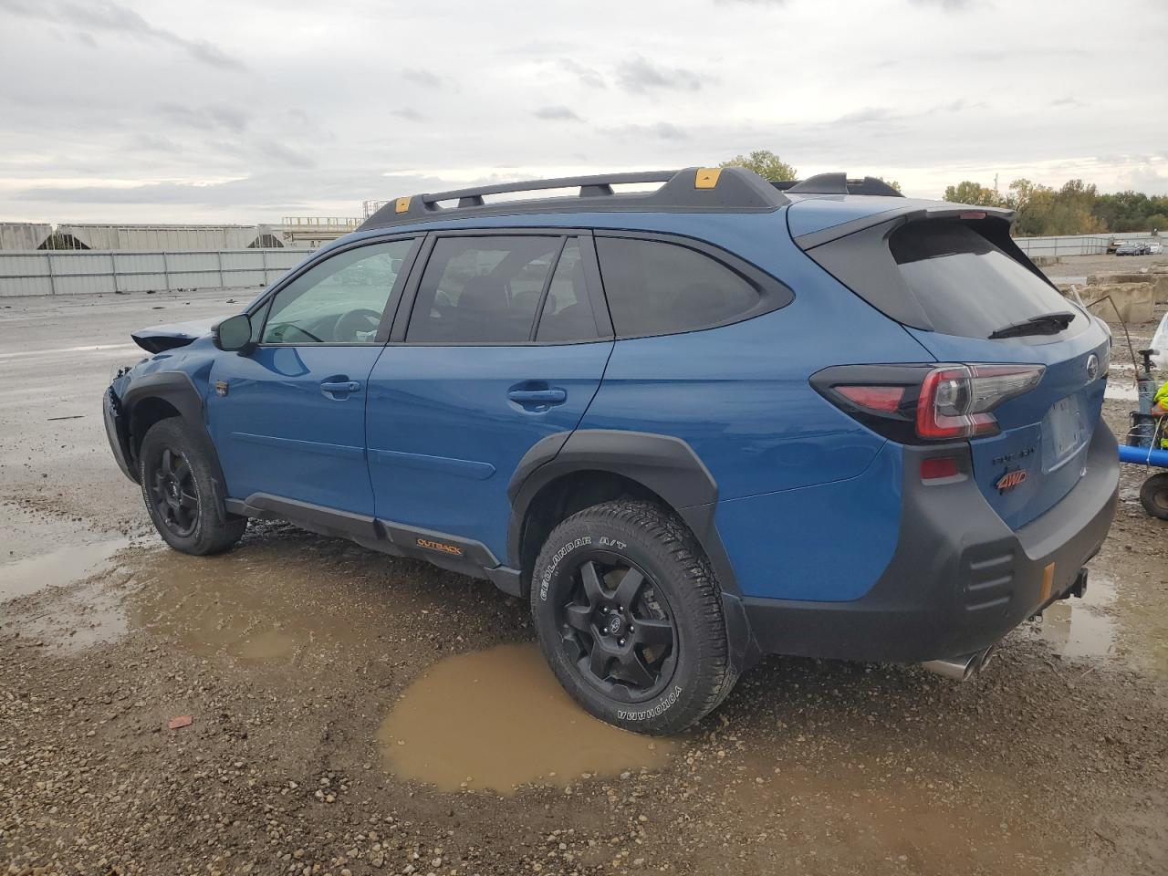 Image 2 of 2022 SUBARU OUTBACK WILDERNESS 2022 with VIN 4S4BTGUD5N3265505