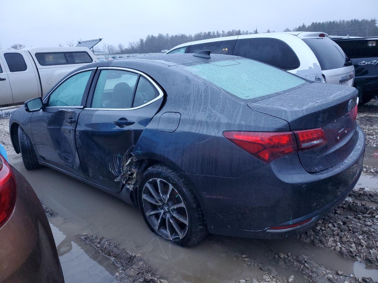 Изображение 2 2015 ACURA TLX ADVANCE 2015 с VIN 19UUB3F78FA005078