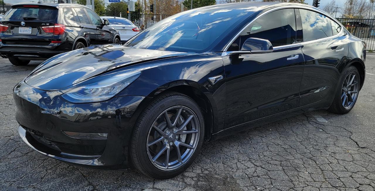 Obraz 1 z 2018 TESLA MODEL 3  2018 z VIN 5YJ3E1EA2JF126563