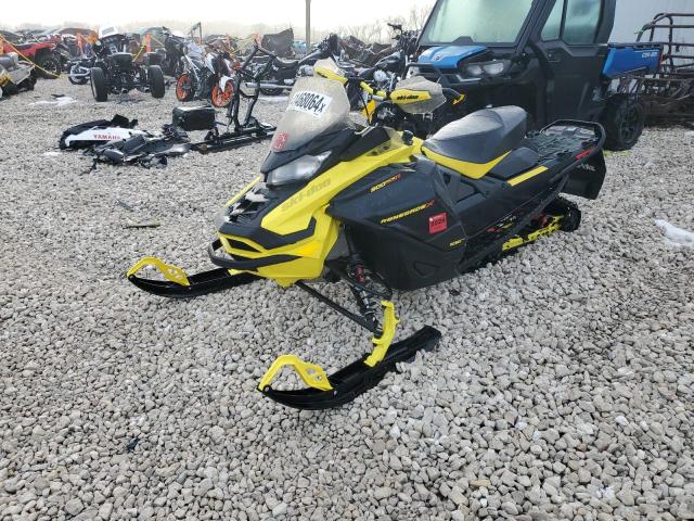 Image 2 of 2022 SKI DOO SNOWMOBILE 2022 with VIN 2BPSDXNF7NV000004